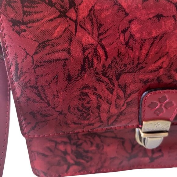 Patricia Nash LANZA Etched Roses Crossbody Leather Clutch RARE Convertible - Picture 3 of 4